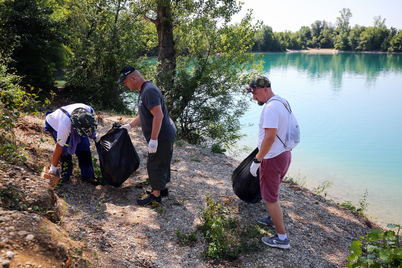 Zagreb, 260622.
Jezero Cice.
Akcija ciscenja i veliko zatvaranje projekta Od izvora do mora na jezeru Cice.
Foto: Davor Pongracic / CROPIX