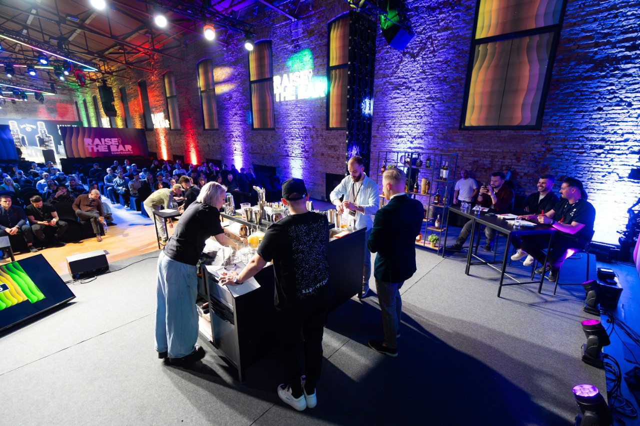 RtB Competition - barmeni (1)